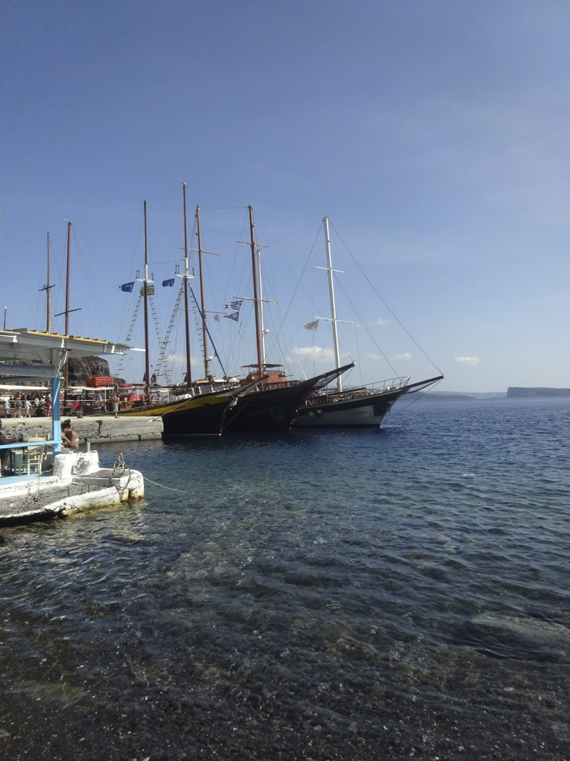 Mon voyage en Grèce - île de Santorin, Kaméni et Thirassía